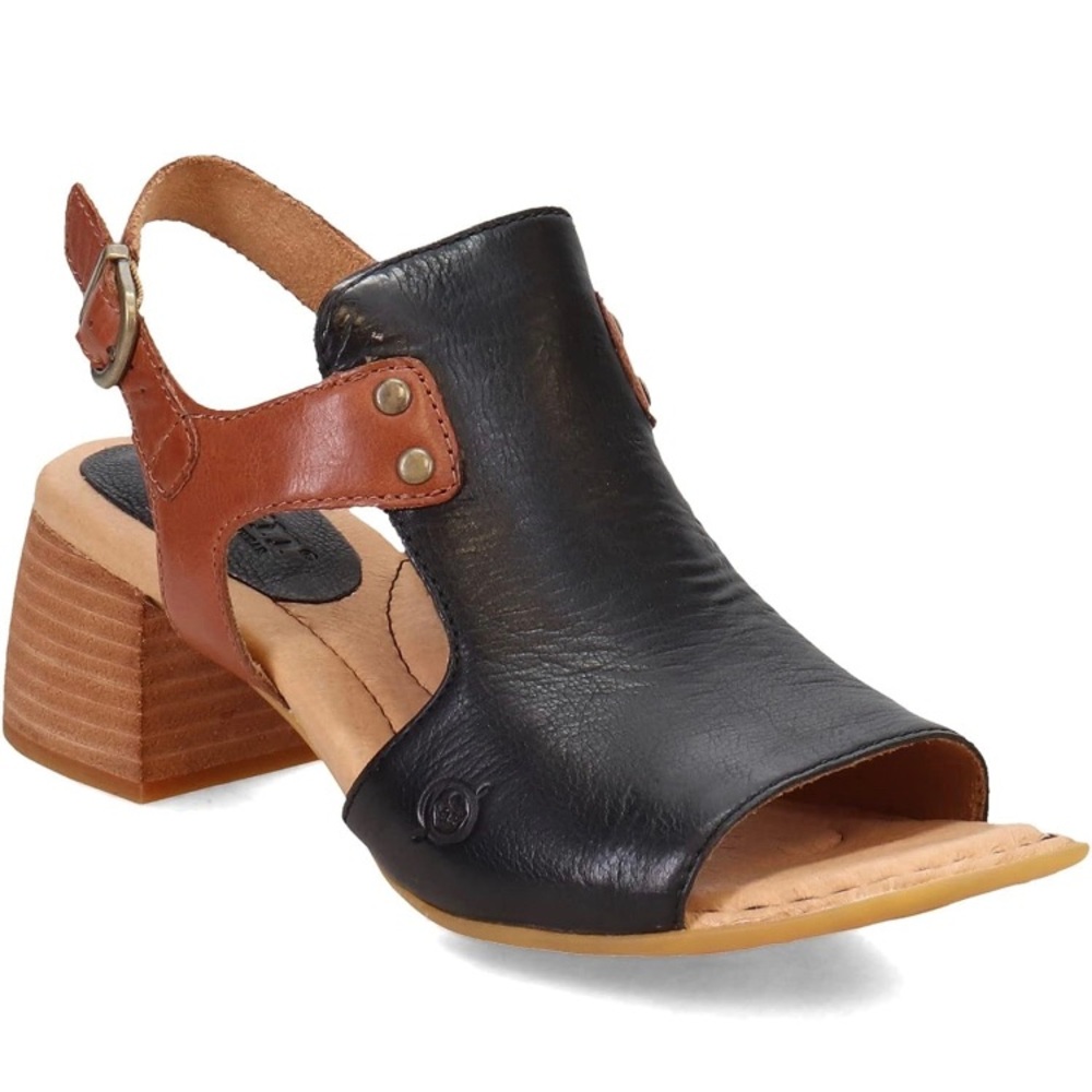 Born Sylvia Sandals. Black & brown leather. Size 8